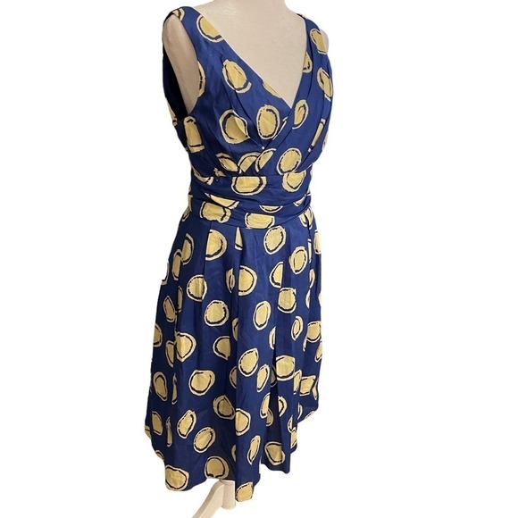 Vera Wang Lavender Label Polka Dot Wrap Dress V Neck Sleeveless Navy Gold Size 6 - Picture 5 of 11
